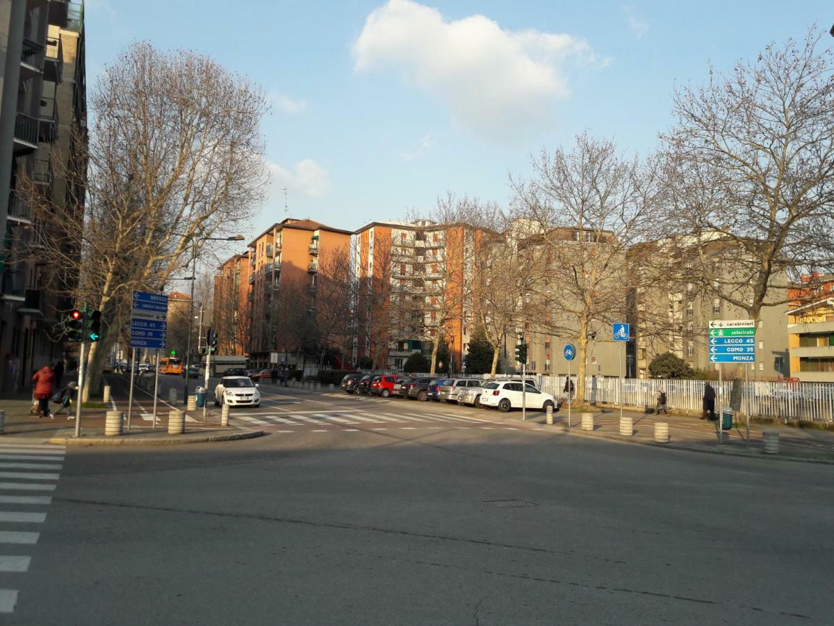 Grazioso Bilocale A 100 Mt Dalla Metropolitana Sesto San Giovanni Kültér fotó